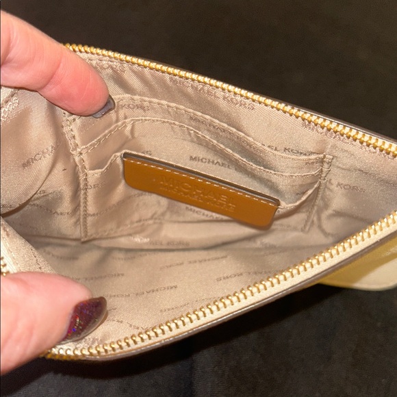 Michael Kors Lot of 5 **read description ** - Picture 6 of 14